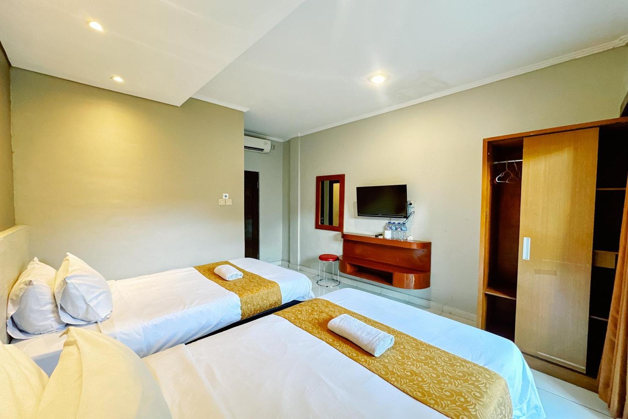 Lembayung Sari Homestay Denpasar Esterno foto