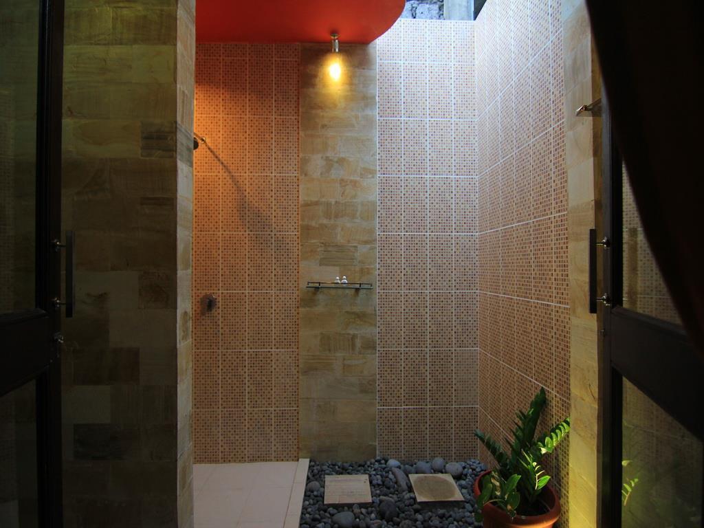 Lembayung Sari Homestay Denpasar Esterno foto